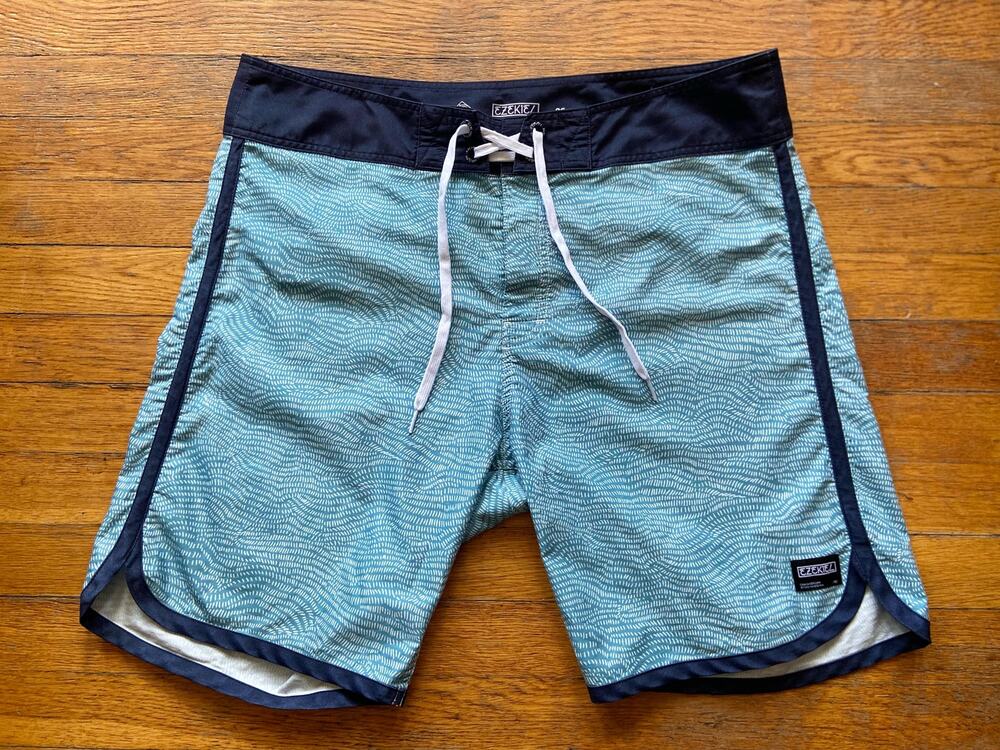 EZEKIEL Retro Style Blue 19.5" Boardshorts sz 36